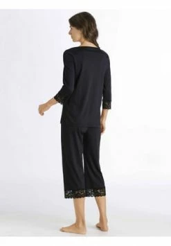 HANRO Damen Capri-Pyjama Mit Spitze Moments Black -SCHIESSER Shop unnamed file 1389