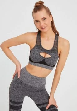 LEIFNELSON Damen Seamless Sport BH Fitness Crop Top Schwarz 13 LEIFNELSON Damen Seamless Sport BH Fitness Crop Top Schwarz -SCHIESSER Shop unnamed file 158