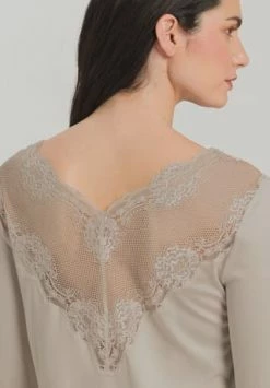 HANRO Nachthemd, Spitzen-Details, Für Damen 2801 PUMICE -SCHIESSER Shop unnamed file 1618