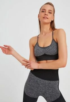 LEIFNELSON Damen Seamless Sport BH Fitness Crop Top Schwarz 15 LEIFNELSON Damen Seamless Sport BH Fitness Crop Top Schwarz -SCHIESSER Shop unnamed file 164