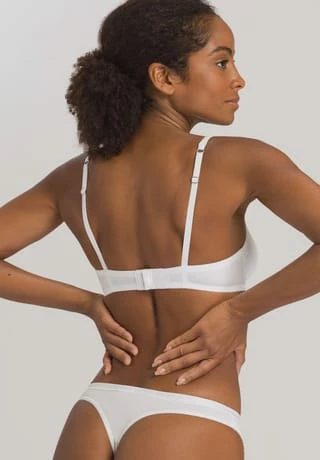 HANRO Cotton Sensation Schalen-BH, Triangel-Form, Bügellos, Für Damen 0101/WHITE 8 HANRO Cotton Sensation Schalen-BH, Triangel-Form, Bügellos, Für Damen 0101/WHITE – Bild 6