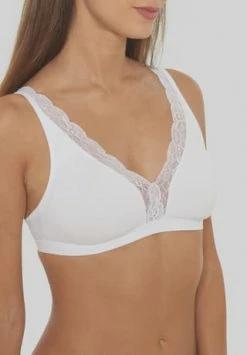 HANRO Cotton Lace Bralette, Uni, Spitze, Für Damen White 16 HANRO Cotton Lace Bralette, Uni, Spitze, Für Damen White -SCHIESSER Shop unnamed file 54